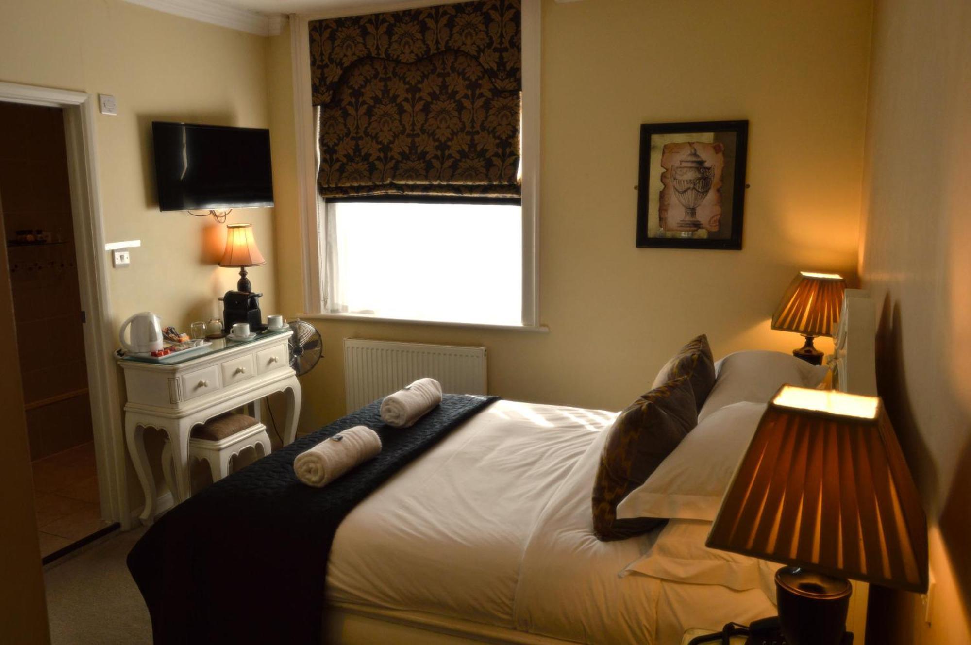 Le Bouchon Brasserie & Hotel Maldon Eksteriør bilde