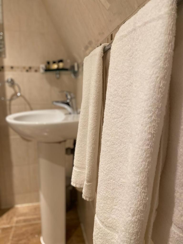 Le Bouchon Brasserie & Hotel Maldon Eksteriør bilde