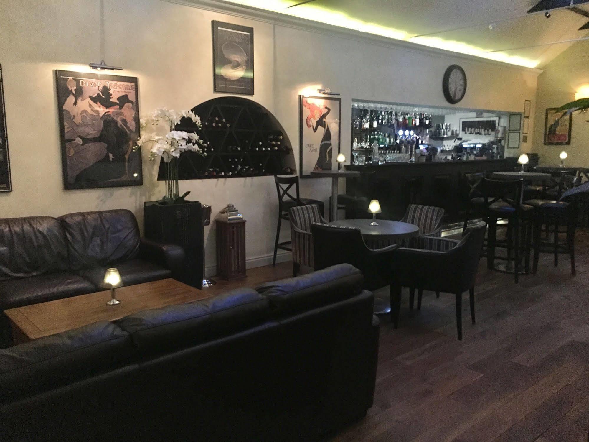 Le Bouchon Brasserie & Hotel Maldon Eksteriør bilde